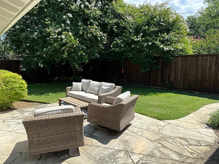 6431 Woodcrest Ln — Photo 28