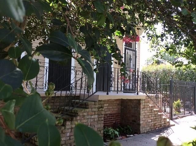 1st image of 7825 Plum St