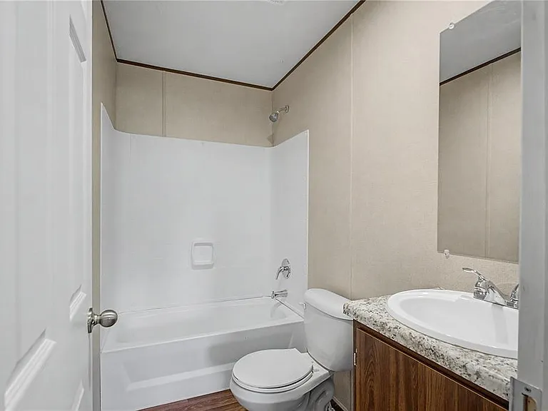 7250 SW 10th St — Photo 15