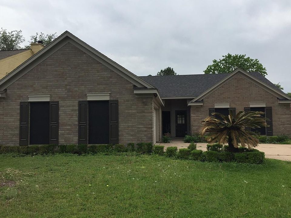1st image of 1014 Long Prairie Dr