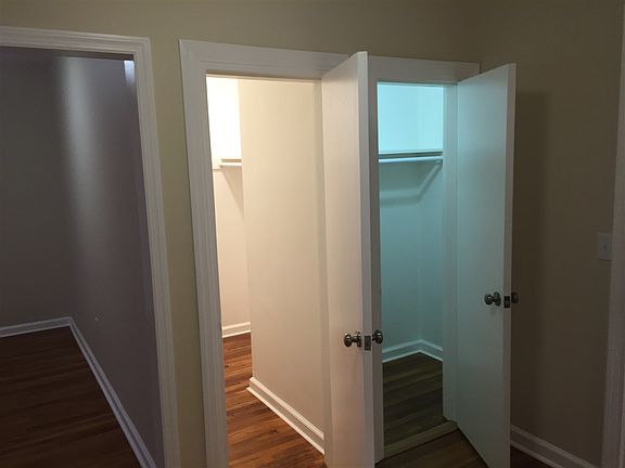 5th image of 2520 Kennedy Blvd APT 3B