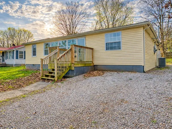 546 Guion St, Russellville, KY 42276