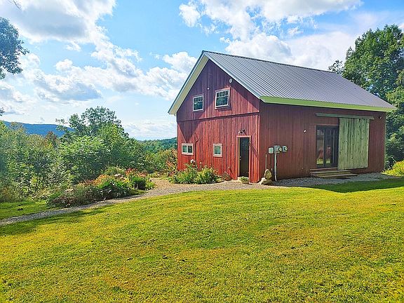 The barn with Adirondack views