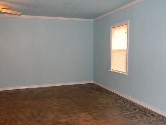 4th image of 411 W Lincoln Ave