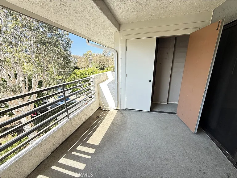 260 Cagney Ln #317 — Photo 15