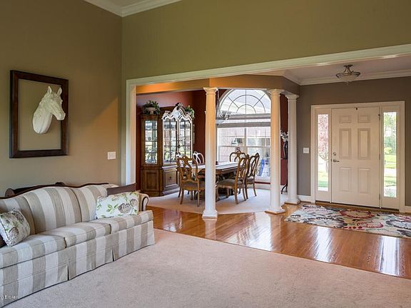 RealTourCast _ Traditions _ Oliver Stati