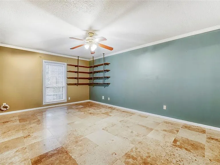 6851 Roswell Rd #M13 — Photo 19