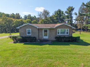 95 Maplewood Rd, Vanderbilt, PA 15486