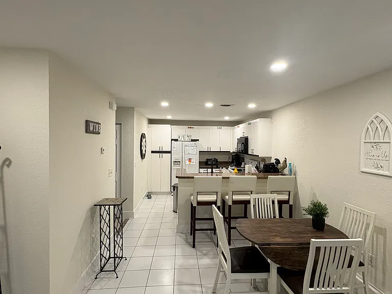 65 Emerald Woods Dr #E — Photo 2
