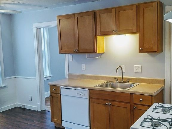 5th image of 5207 Sutherland Ave APT 2E