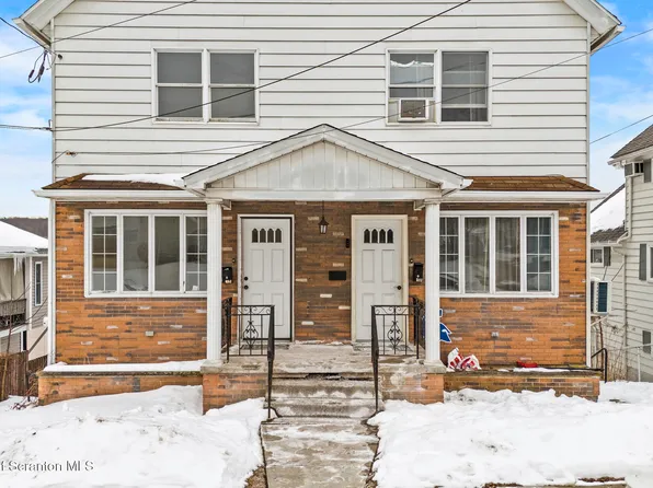 712-714 Carmalt St, Dickson City, PA 18519