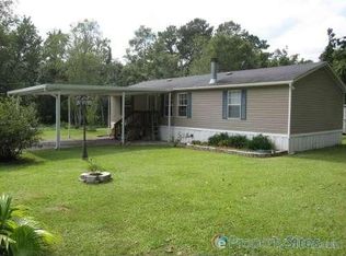 21045 Vincent Acres Cir, Denham Springs, LA 70726