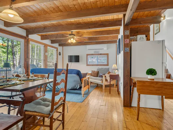 129 Ridge Road, Frye Island, ME 04071