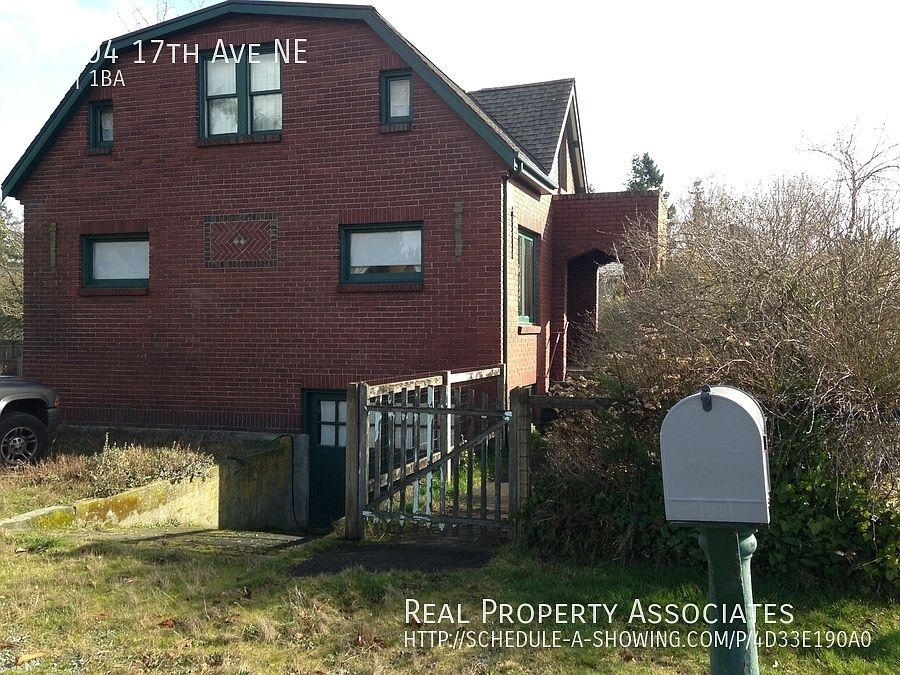 1st image of 12004 17th Ave NE