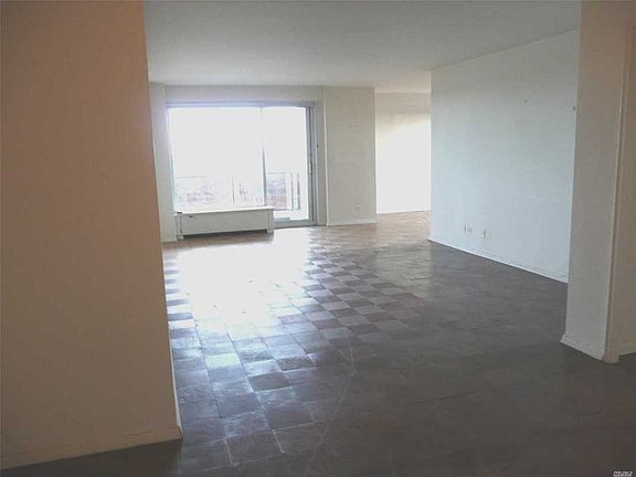 5th image of 11017 Queens Blvd #30K