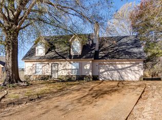 6055 Holly Heights Cv, Millington, TN 38053