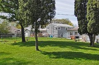 2nd image of 37273 N Lake Shore Dr