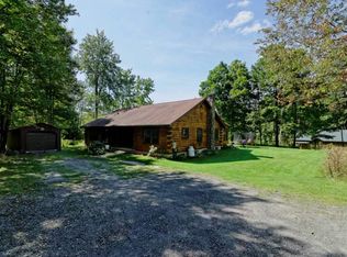 197 Taborton Rd, Averill Park, NY 12018