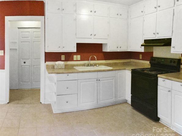 charlotte-north-carolina-6211657 picture