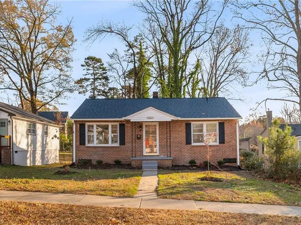 2625 Beechwood St, Greensboro, NC 27403