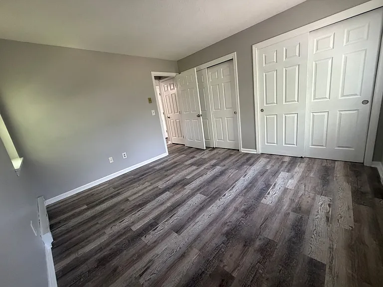 96 Maple St — Photo 11