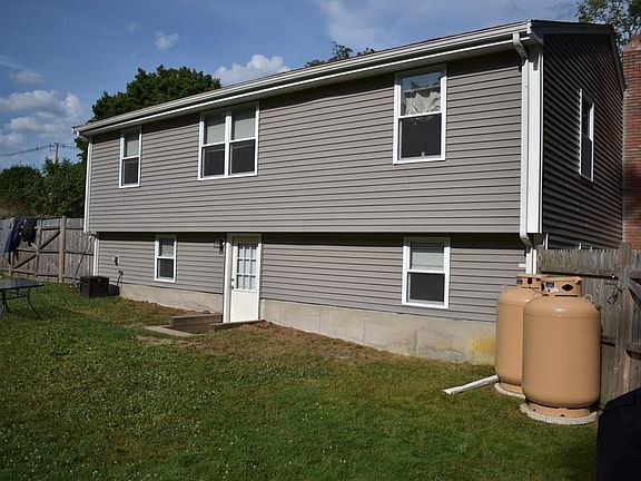 2nd image of 699 Washington St