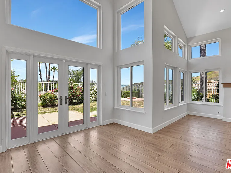 24701 Calle Conejo — Photo 15
