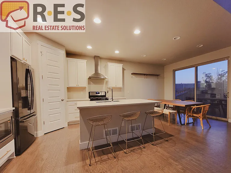 6833 Decatur St — Photo 16