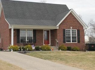 4915 Feys Creek Pl, Louisville, KY 40216