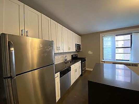 4th image of 3660 Waldo Ave APT 5J