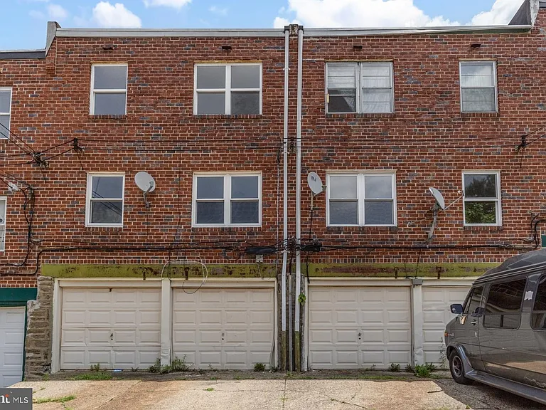 5990 Henry Ave #2 — Photo 20