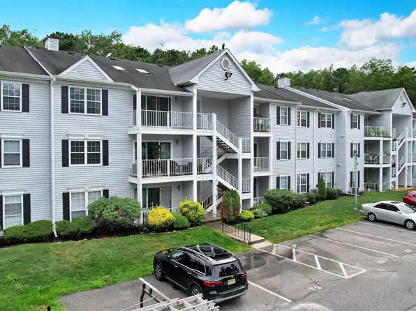 69 Arapaho Pl #69, Absecon, NJ 08205