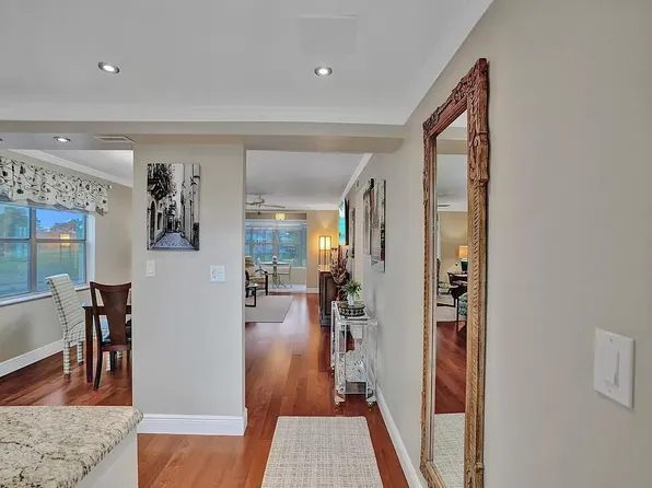 9020 Sunrise Lakes Boulevard #201, Sunrise, FL 33322