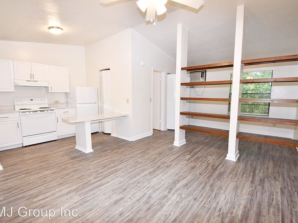 1st image of 2419 NW 64th Pl #4878083