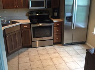 720 Inlet Quay APT J, Chesapeake, VA 23320