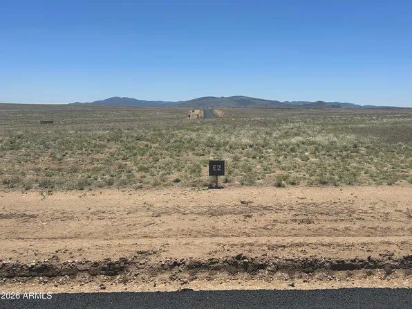 42 E-2 Smoked Oak Circle -- #42-E2, Prescott Valley, AZ 86315