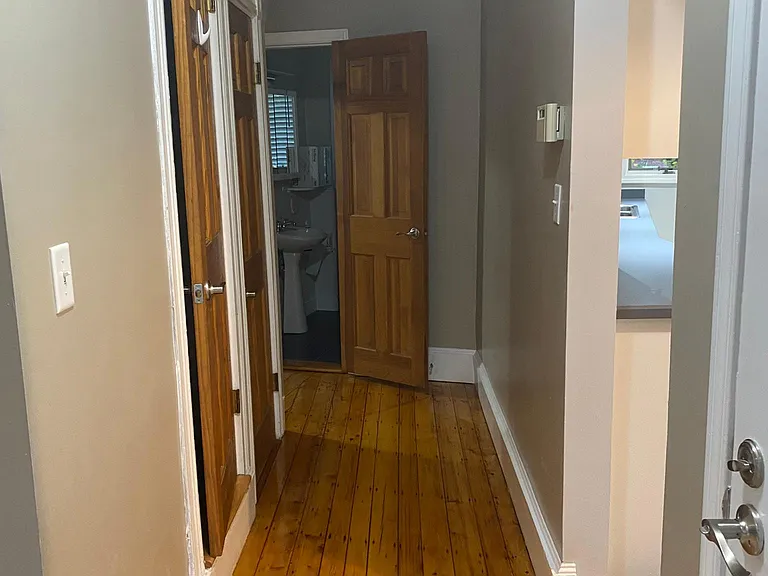 2nd Floor-Hall