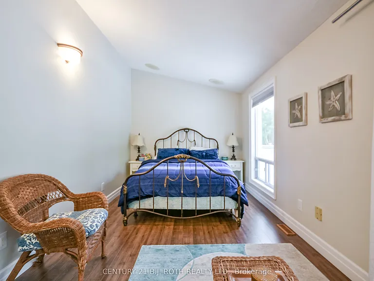 991 Shore Ln — Photo 21