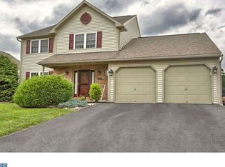 1012 Parkway Dr, Reading, PA 19605