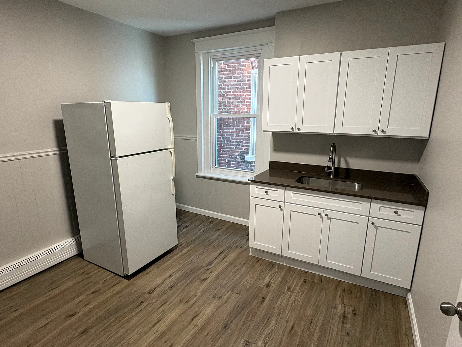 1 bed, 800 sqft, $1,325 — Photo 3