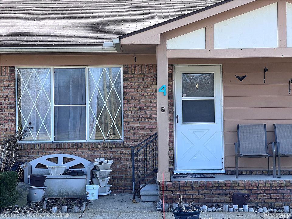 1st image of 61035 Eleven Mile Rd