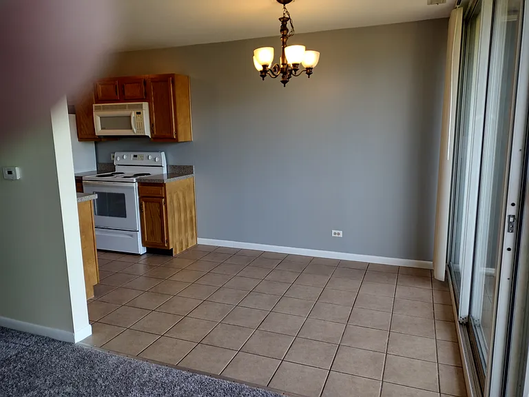 6010 Oakwood Dr #4H — Photo 8