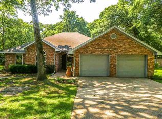 17558 Dupree Dr, Flint, TX 75762