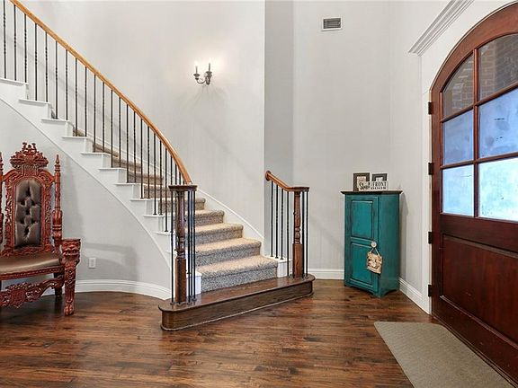5th image of 4578 Liam Dr