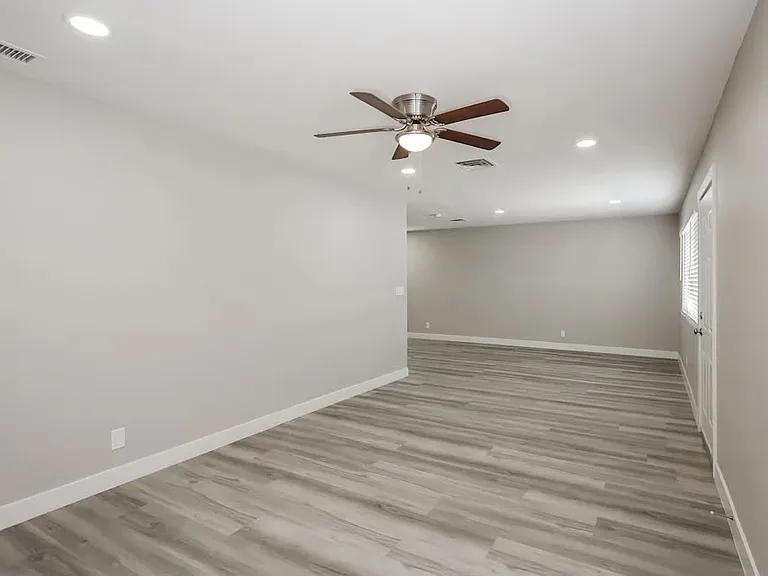 158 Silverthorne Trl #1 — Photo 1