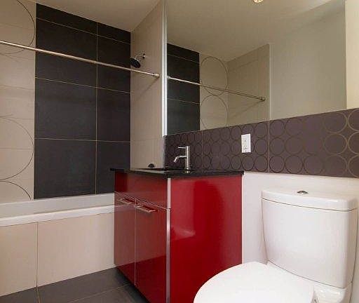 5th image of 114 Troutman St #421CSL