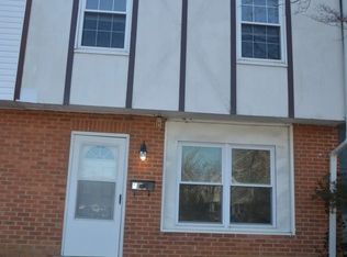 5 Gilbert Ct, Newark, DE 19713