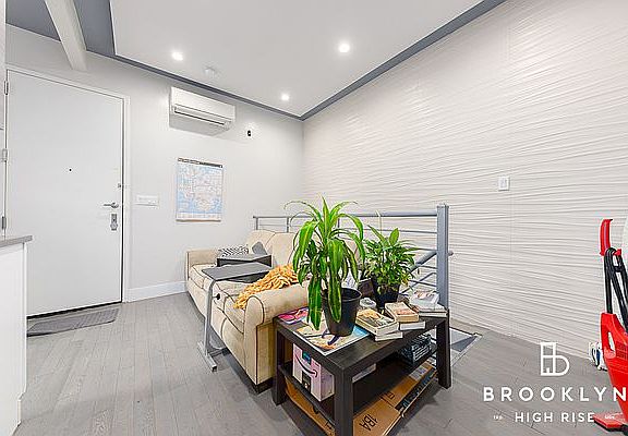 2nd image of 989 Bedford Ave #1D