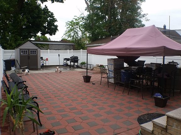 3rd image of 21714 104th Ave