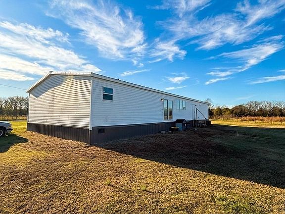 2nd image of 702 Nelson Loop